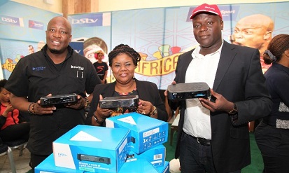 L-R: Martin Mabutho, General Manager, Marketing, MultiChoice Nigeria; Elizabeth Amkpa, General Manager, GOtv and Felix Awogu, General Manager, SuperSport West Africa at the launch of the new DStv Single View HD Decoder ahead of the AFCON 2015, held in Lagos recently.